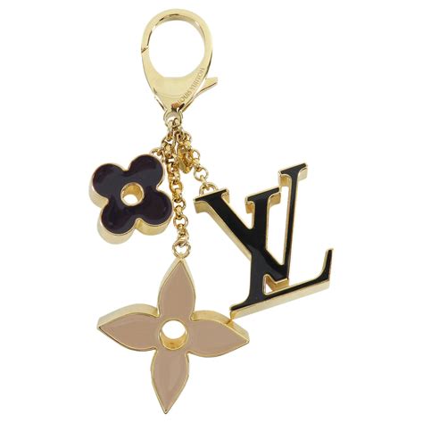 louis vuitton charm keychain